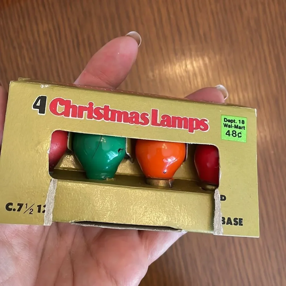 4 boxes of vintage Christmas bulb lamps in original packaging‎